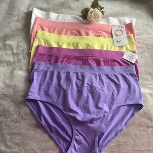 Kiss & Tell Ladies 5 Pack Plus Size Full Coverage Briefs - 3X